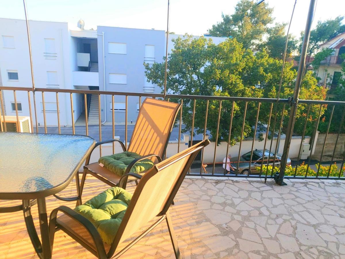 Apartman Arija-Pino Vodice Exterior foto
