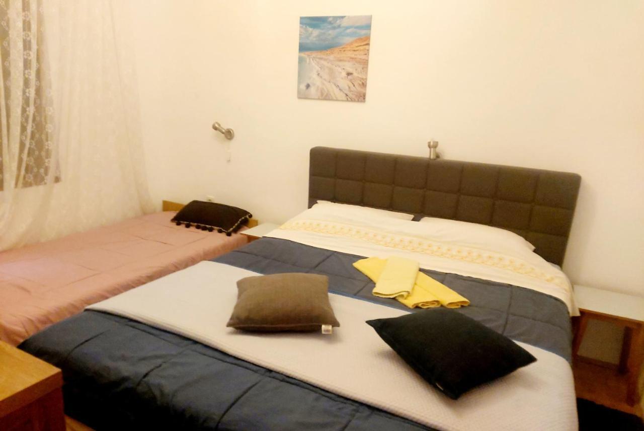 Apartman Arija-Pino Vodice Exterior foto